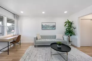 3324 V St, Sacramento, CA 95817 - Photo 7