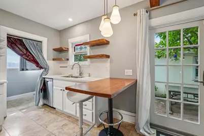 3425 50th Street, Sacramento, CA 95820 - Photo 7