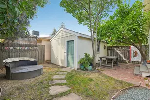 3425 50th St, Sacramento, CA 95820 - Photo 25