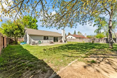 7381 Marani Way, Sacramento, CA 95831 - Photo 31