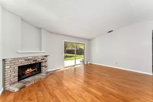 7381 Marani Way, Sacramento, CA 95831 - Photo 13