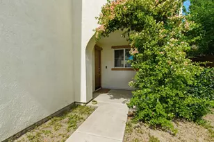 329 Emory Oak Pl, Lathrop, CA 95330 - Photo 9