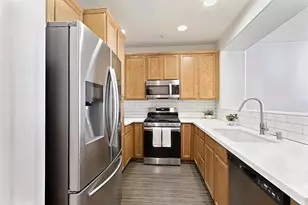 8430 Crystal Walk Cir, Elk Grove, CA 95758 - Photo 19