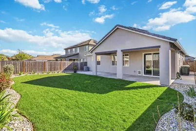 1626 Stepney Way, Plumas Lake, CA 95961 - Photo 27