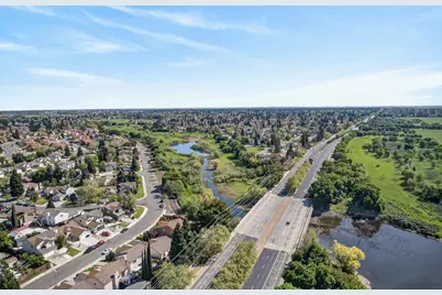 251 Cinema Street, Sacramento, CA 95823 - Photo 47