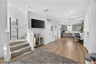 251 Cinema Street, Sacramento, CA 95823 - Photo 9