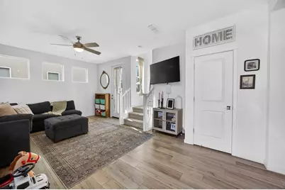 251 Cinema Street, Sacramento, CA 95823 - Photo 5