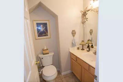 5136 Bessemer Way, Sacramento, CA 95835 - Photo 37