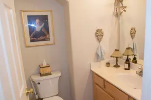 5136 Bessemer Way, Sacramento, CA 95835 - Photo 37