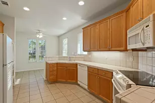 1911 Lexington Dr, Lodi, CA 95242 - Photo 9