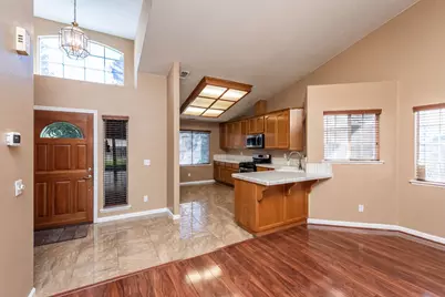 8127 Aztec Way, Antelope, CA 95843 - Photo 19