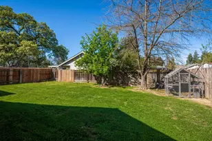 8127 Aztec Way, Antelope, CA 95843 - Photo 31