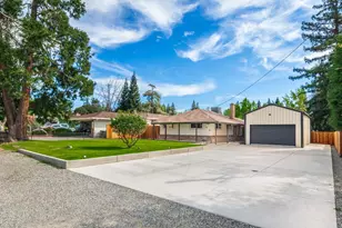 7800 Watson Way, Citrus Heights, CA 95610 - Photo 5