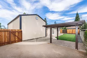 7800 Watson Way, Citrus Heights, CA 95610 - Photo 57