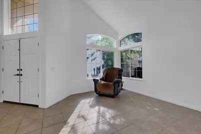 8772 Newry Court, Elk Grove, CA 95624 - Photo 9