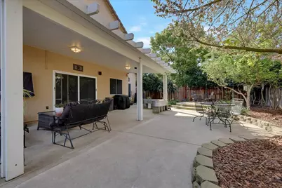 8772 Newry Court, Elk Grove, CA 95624 - Photo 63