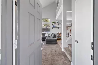 6334 Laguna Mirage Lane, Elk Grove, CA 95758 - Photo 5