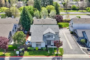 6334 Laguna Mirage Ln, Elk Grove, CA 95758 - Photo 47