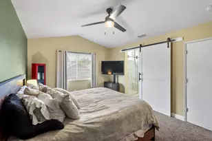 6334 Laguna Mirage Ln, Elk Grove, CA 95758 - Photo 29