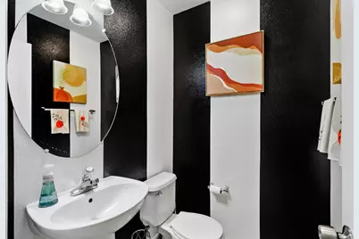 6334 Laguna Mirage Lane, Elk Grove, CA 95758 - Photo 21