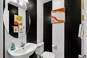 6334 Laguna Mirage Ln, Elk Grove, CA 95758 - Photo 21