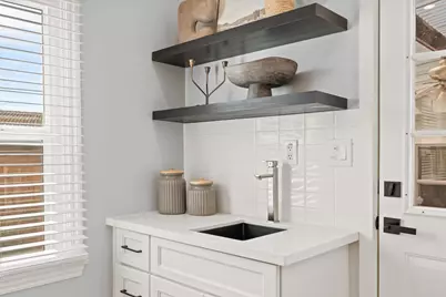 938 50th Street, Sacramento, CA 95819 - Photo 15