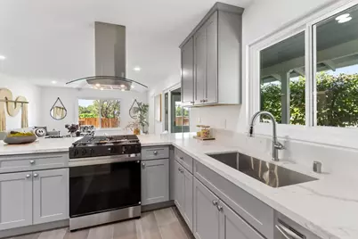 8632 Sunset Avenue, Fair Oaks, CA 95628 - Photo 13