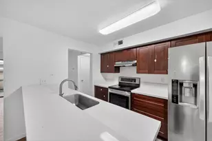 251 Del Verde Cir, Sacramento, CA 95833 - Photo 11