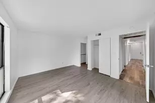 251 Del Verde Cir, Sacramento, CA 95833 - Photo 17