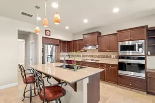 1178 Blackwood Ave, Clovis, CA 93619 - Photo 17