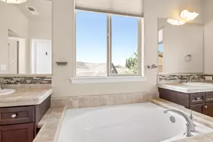 1178 Blackwood Ave, Clovis, CA 93619 - Photo 39