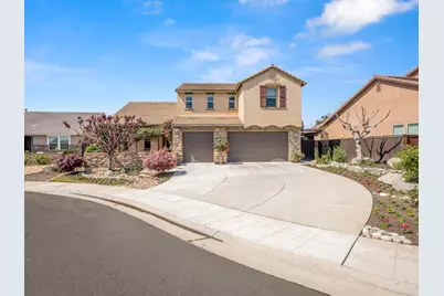 1178 Blackwood Avenue, Clovis, CA 93619 - Photo 1