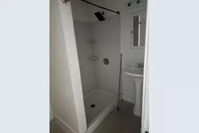 2420 W Acacia Street, Stockton, CA 95203 - Photo 9