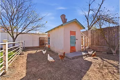 1238 Fiori Avenue, Modesto, CA 95350 - Photo 29