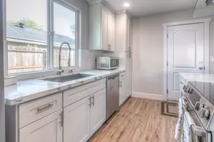 2886 Leslie Ln, West Sacramento, CA 95691 - Photo 17