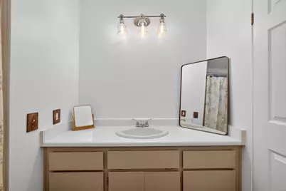 Marshall Drive, Sacramento, CA 95842 - Photo 29