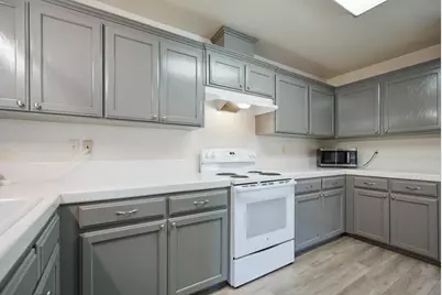 208 Riverside Avenue, Chowchilla, CA 93610 - Photo 13