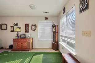 208 Riverside Ave, Chowchilla, CA 93610 - Photo 7