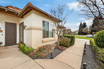 8740 Laguna Street, Chowchilla, CA 93610 - Photo 5