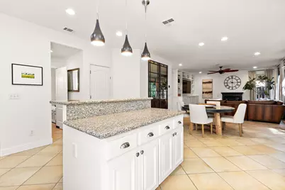 19 Waters Cove Court, Sacramento, CA 95831 - Photo 7