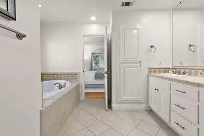 19 Waters Cove Court, Sacramento, CA 95831 - Photo 23