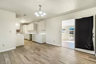 7990 S McMullin Grade, Fresno, CA 93706 - Photo 9