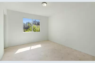 7990 S McMullin Grade, Fresno, CA 93706 - Photo 23