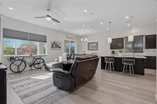 1425 Wadsworth Cir, Roseville, CA 95747 - Photo 13