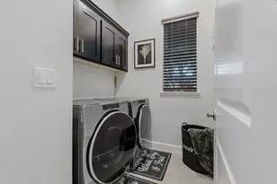 1425 Wadsworth Cir, Roseville, CA 95747 - Photo 29