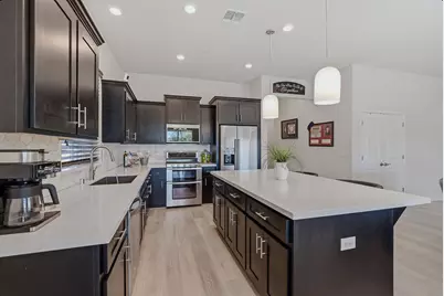 1425 Wadsworth Circle, Roseville, CA 95747 - Photo 3