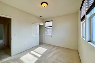 2473 Huckleberry Cir, West Sacramento, CA 95691 - Photo 21