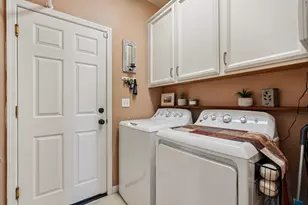 1623 Vosspark Way, Sacramento, CA 95835 - Photo 23