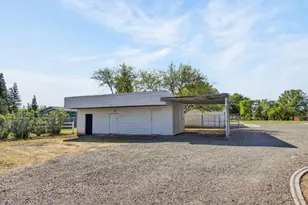 3167 Baseline Rd, Roseville, CA 95747 - Photo 43