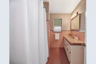 1311 47th Avenue, Sacramento, CA 95831 - Photo 33